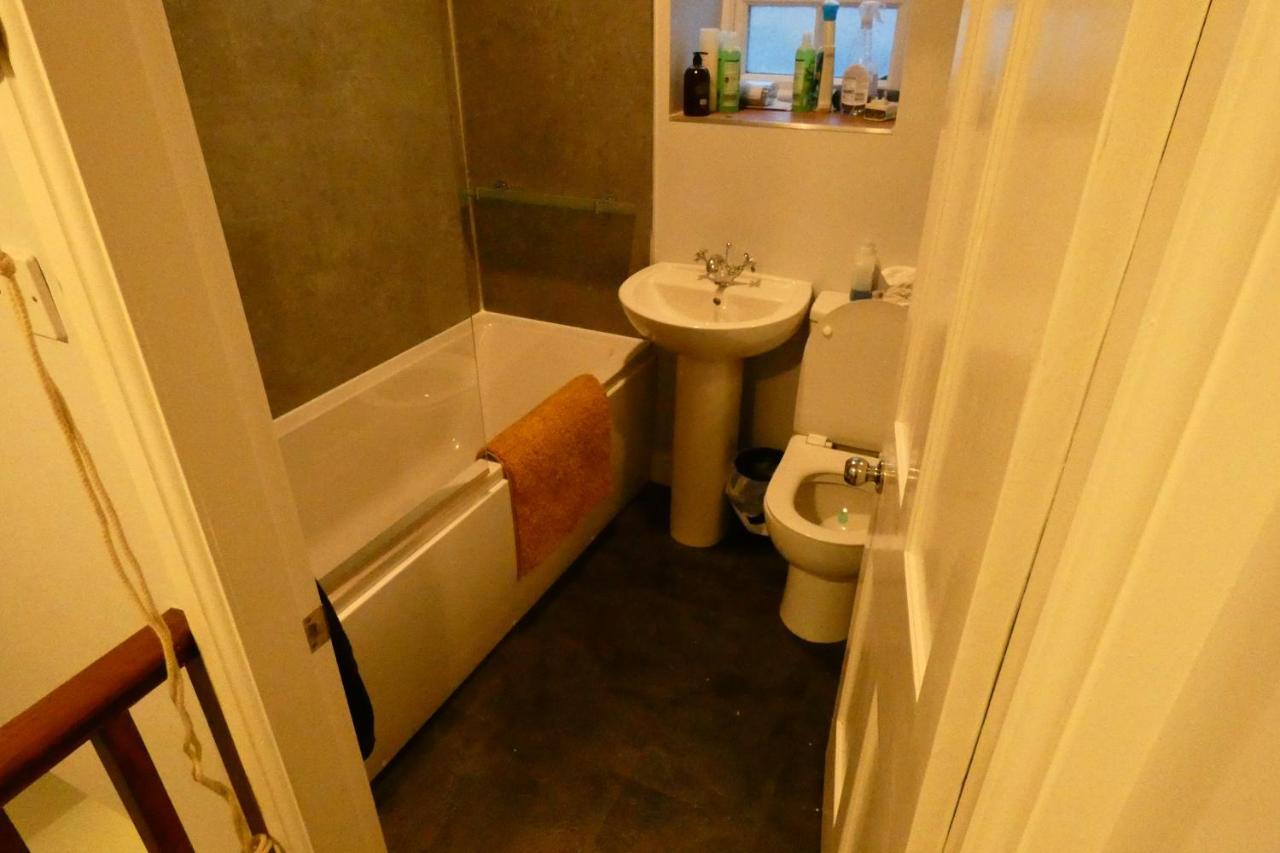 Redfearn Cottage Apperley Bridge 外观 照片
