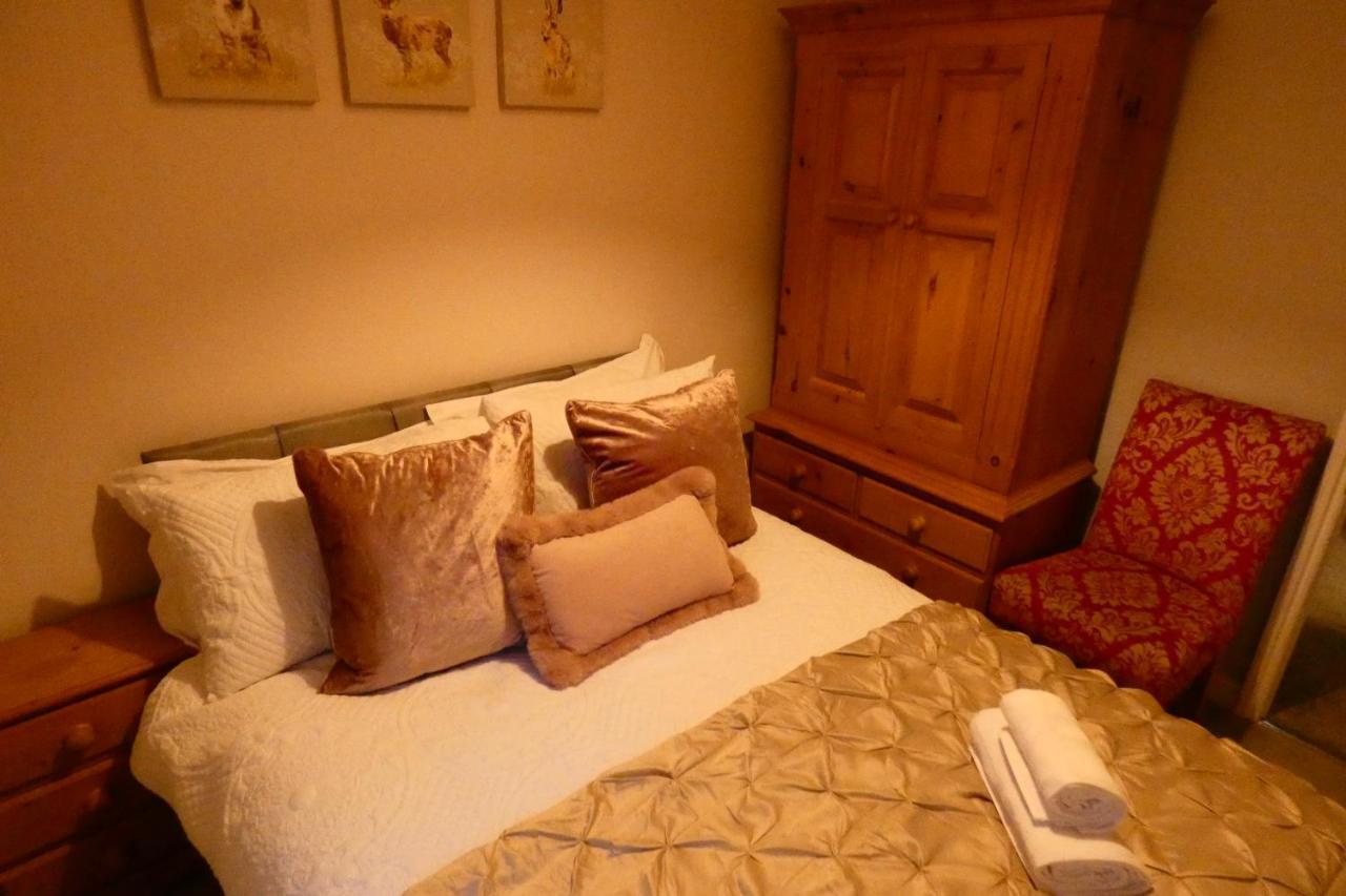 Redfearn Cottage Apperley Bridge 外观 照片