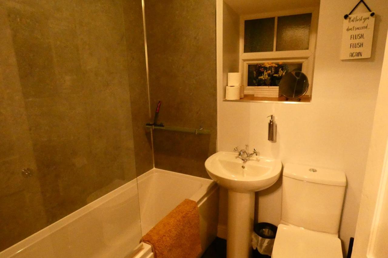 Redfearn Cottage Apperley Bridge 外观 照片