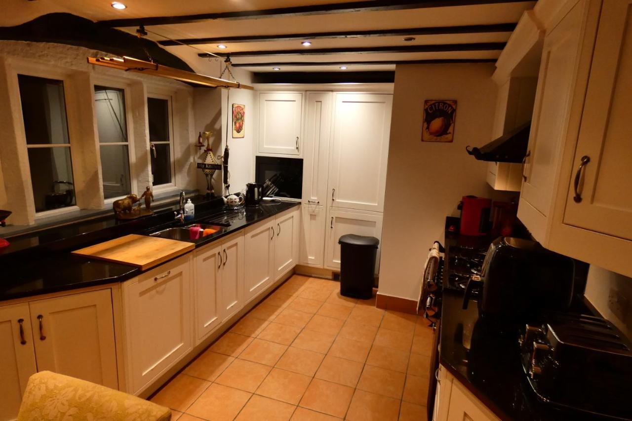 Redfearn Cottage Apperley Bridge 外观 照片
